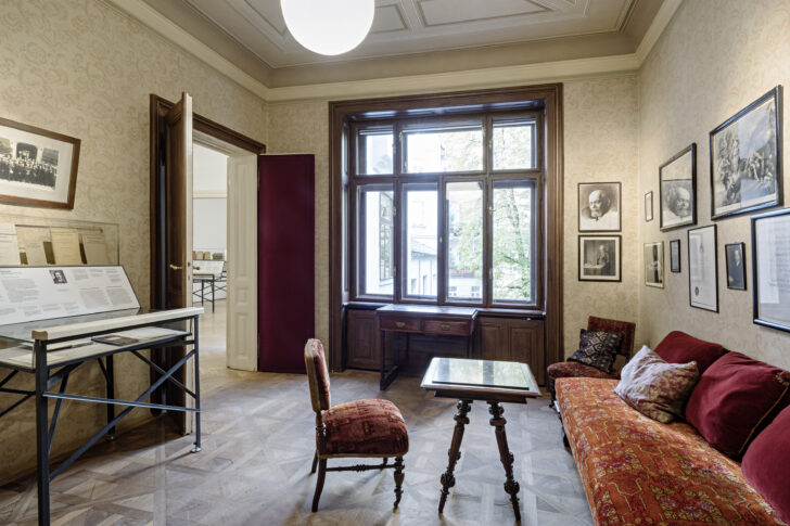 Wartezimmer © Hertha Hurnaus, Sigmund Freud Privatstiftung