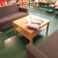 INTU Books - Sitzmöglichkeiten