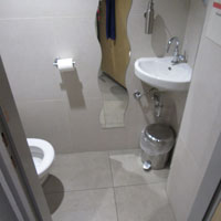 Coiffeur Bohac - WC, Handwaschbecken